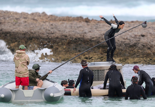 catching fire set pic 8