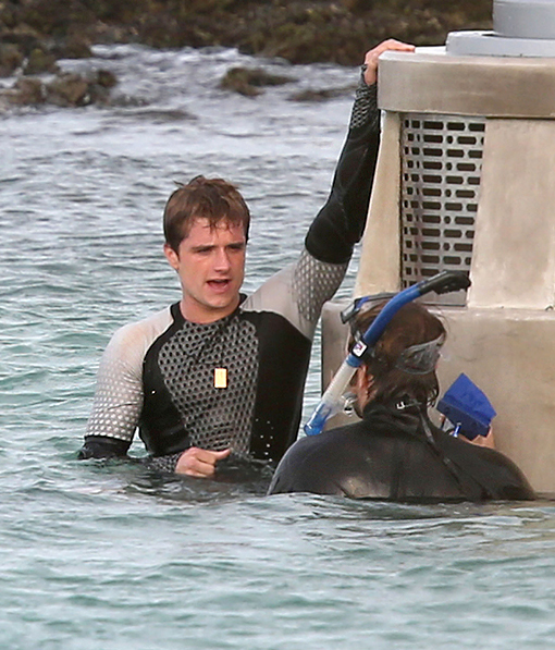 catching fire set pic 4