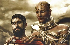 "300" nos mostraba la historia de Leonidas quien le hacía frente a Xerxes
