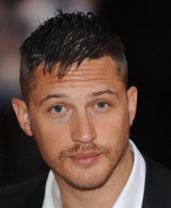 Tom Hardy hará de Bane